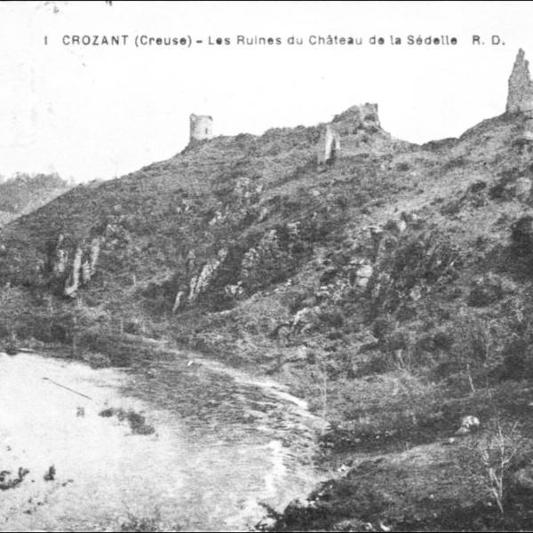 Peintres de l'école de Crozant Cartes postales Crozant - Les ruines du château de la Sédelle custom text