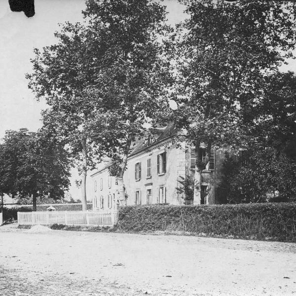 Peintres de l'école de Crozant De Tendu au Fay Le domaine du Fay, l'ancien relais de poste custom text