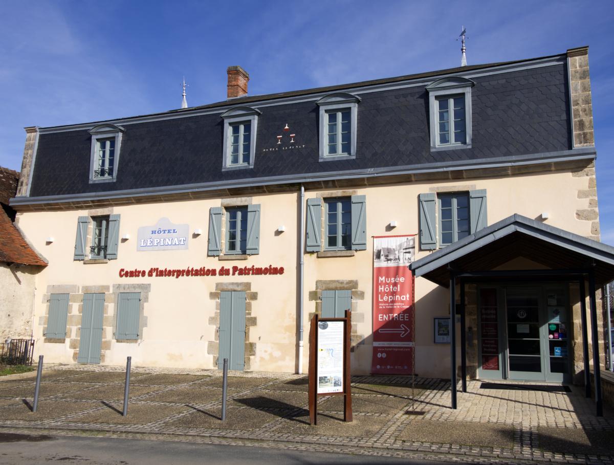 Peintres de l'école de Crozant Les musées Musée Hotel Lepinat - Crozant (23) custom text
