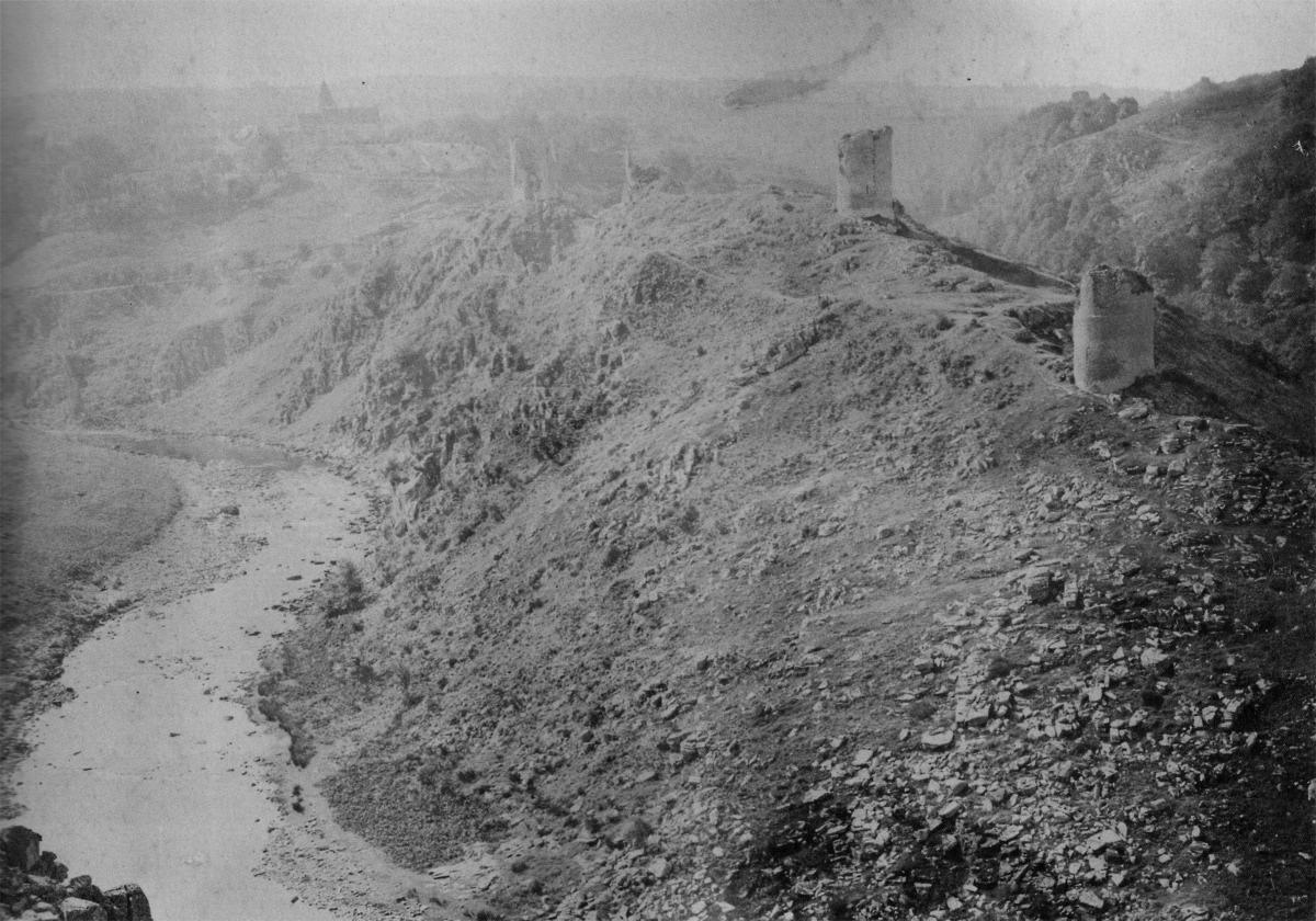 Peintres de l'école de Crozant Papillon Édouard Edouard Papillon - Ruine de de Crozant custom text