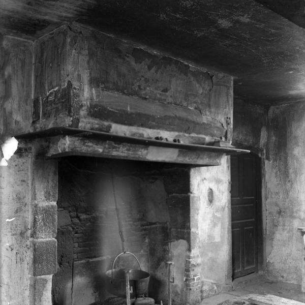 Peintres de l'école de Crozant De Tendu au Fay Le domaine du Fay, l'ancien relais de poste custom text